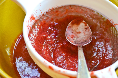 Strawberry Swirl Cheesecake