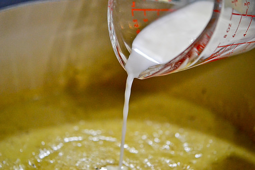 Roasted Cauliflower Soup-9