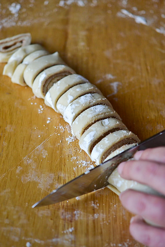 Cinnamon Bun Apple Pie-6