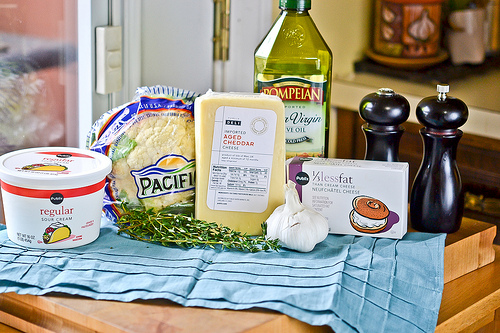 Roasted Cauliflower & Aged White Cheddar Dip-1