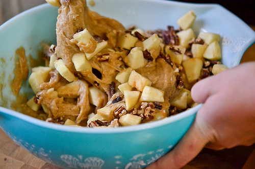 Apple-Cream Cheese Bundt Cake-6