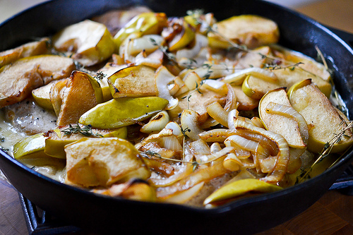 Skillet Pork Chops with Apples & Onions-6