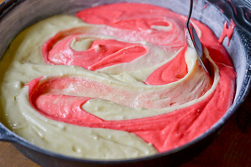 Strawberry-Swirl Cake-6