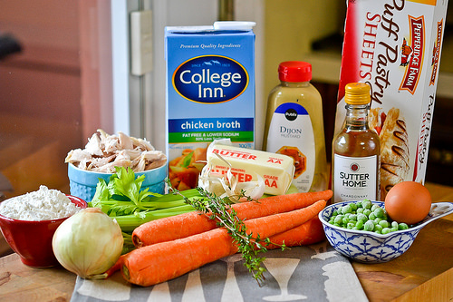 Chicken Pot Pie Turnovers-1