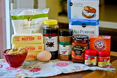 Pumpkin Cream Sandwich Cookies-1