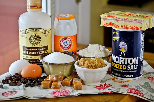 Salted Caramel Chocolate Chip Cookies-1