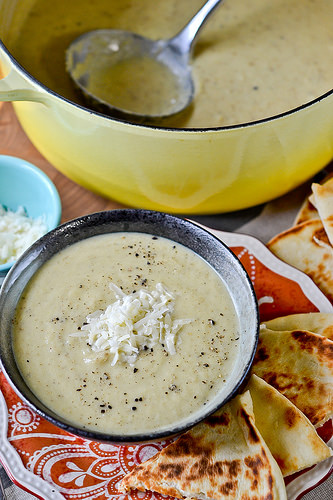 Roasted Cauliflower Soup-11
