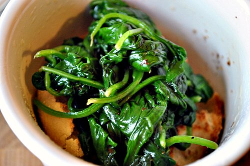 Baked Eggs with Bacon and Spinach