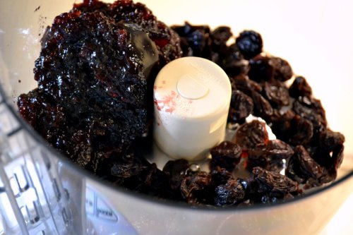 Triple Cherry Streusal Bars