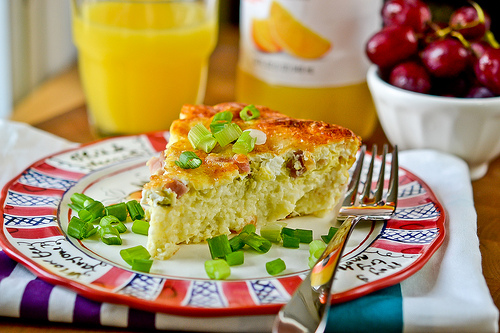 Savory Ham-and-Swiss Breakfast Pie-10