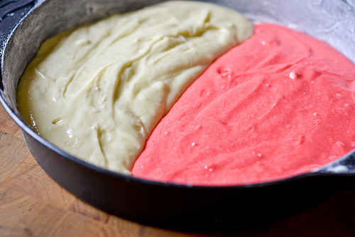 Strawberry-Swirl Cake-5