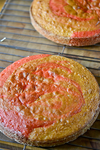 Strawberry-Swirl Cake-7