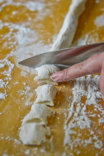 Cinnamon Sugar Pretzel Bites-7