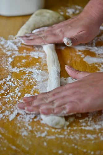 Cinnamon Sugar Pretzel Bites-6