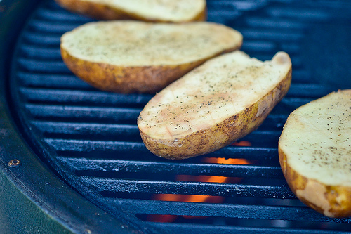 Grilled Criss-Cross Potatoes-5
