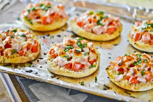 English Muffin Pizzas