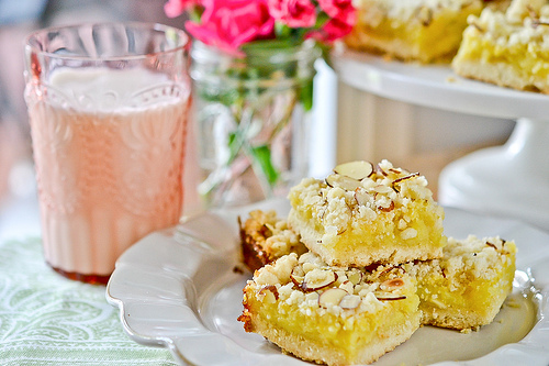 Lemon-Almond Bars