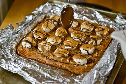 Salted Prezel-Marshmallow Bars 11