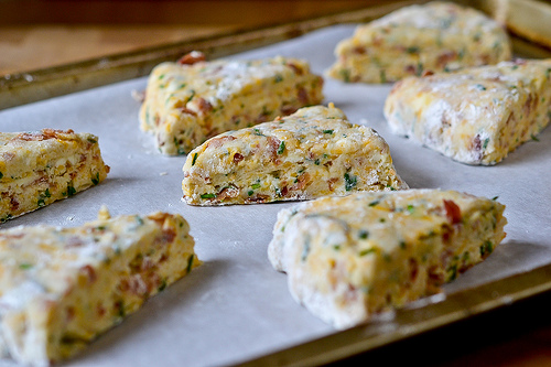 Bacon, Cheddar & Chive Scones-8