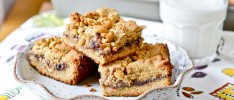 Peanut Butter & Jelly Bars