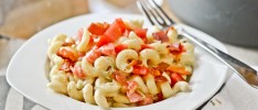 BLT Mac & Cheese
