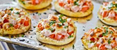 English Muffin Pizzas