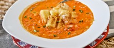 Easy Tomato Soup with Grilled Cheese Croutons