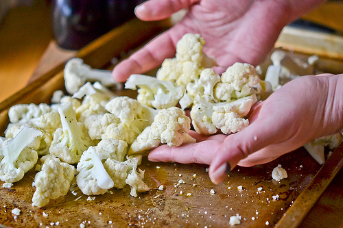 Roasted Cauliflower & Aged White Cheddar Dip-2
