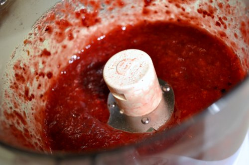 Cranberry Swirl Cheesecake