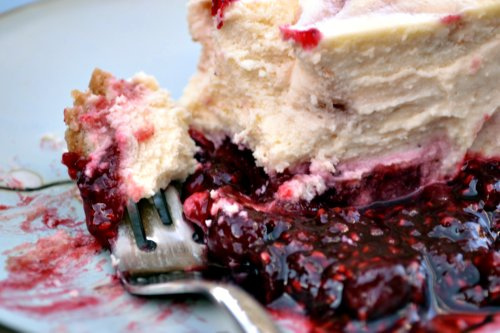Cranberry Swirl Cheesecake