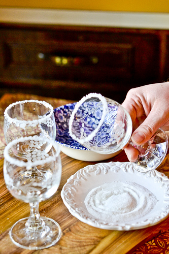 Peach Champagne Cocktails 10